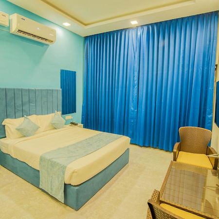 Seaborne Beach Resort Auroville Buitenkant foto