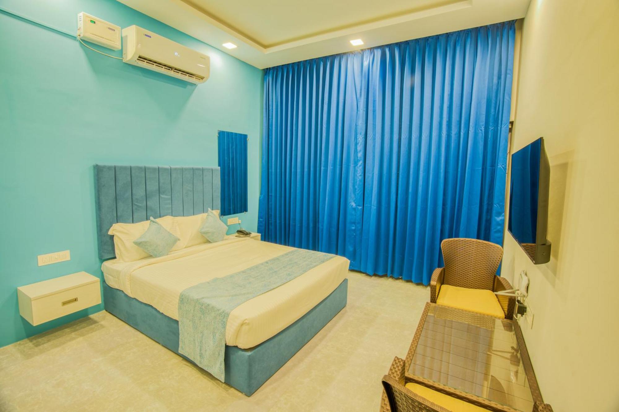 Seaborne Beach Resort Auroville Buitenkant foto