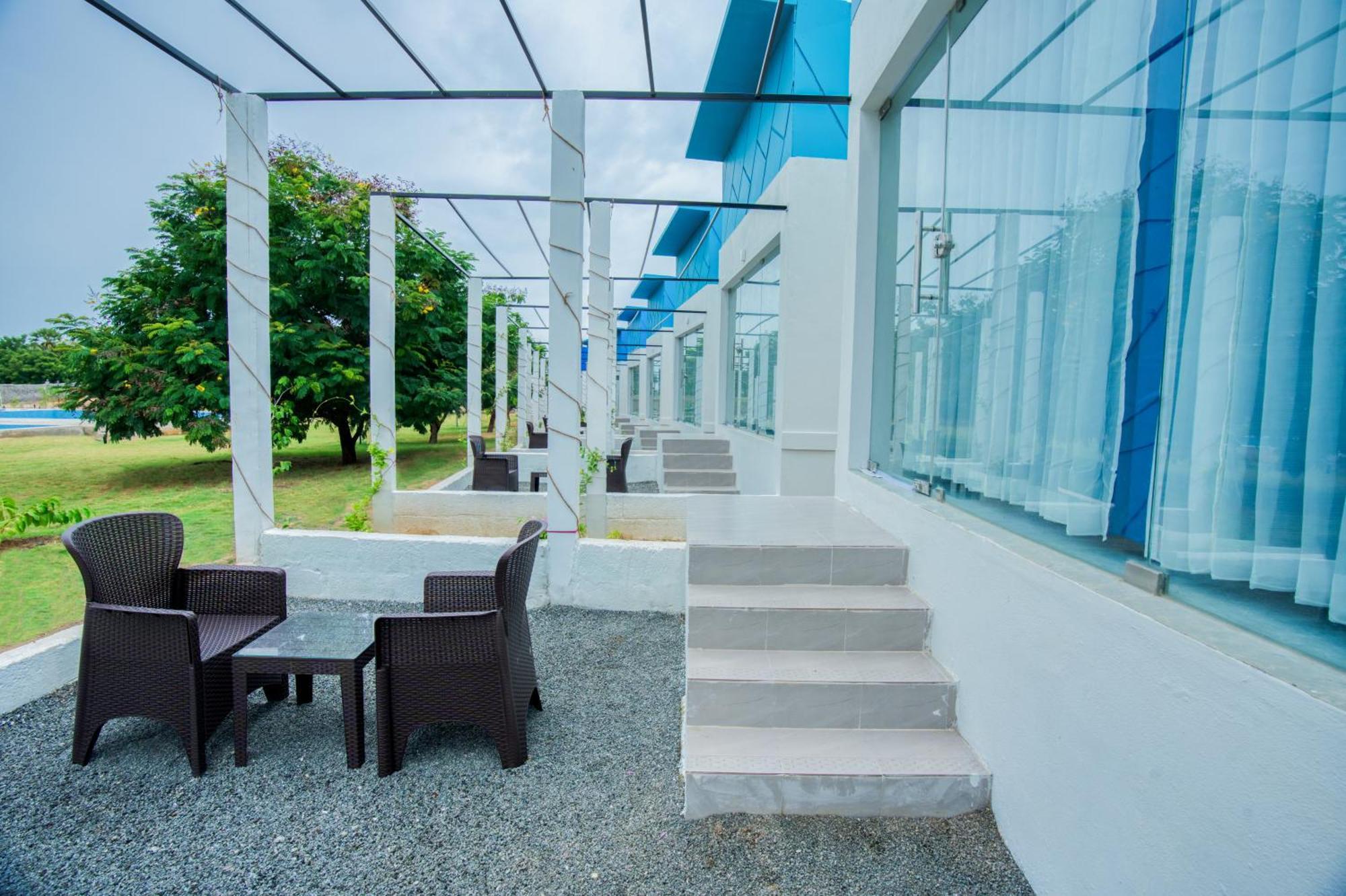 Seaborne Beach Resort Auroville Buitenkant foto