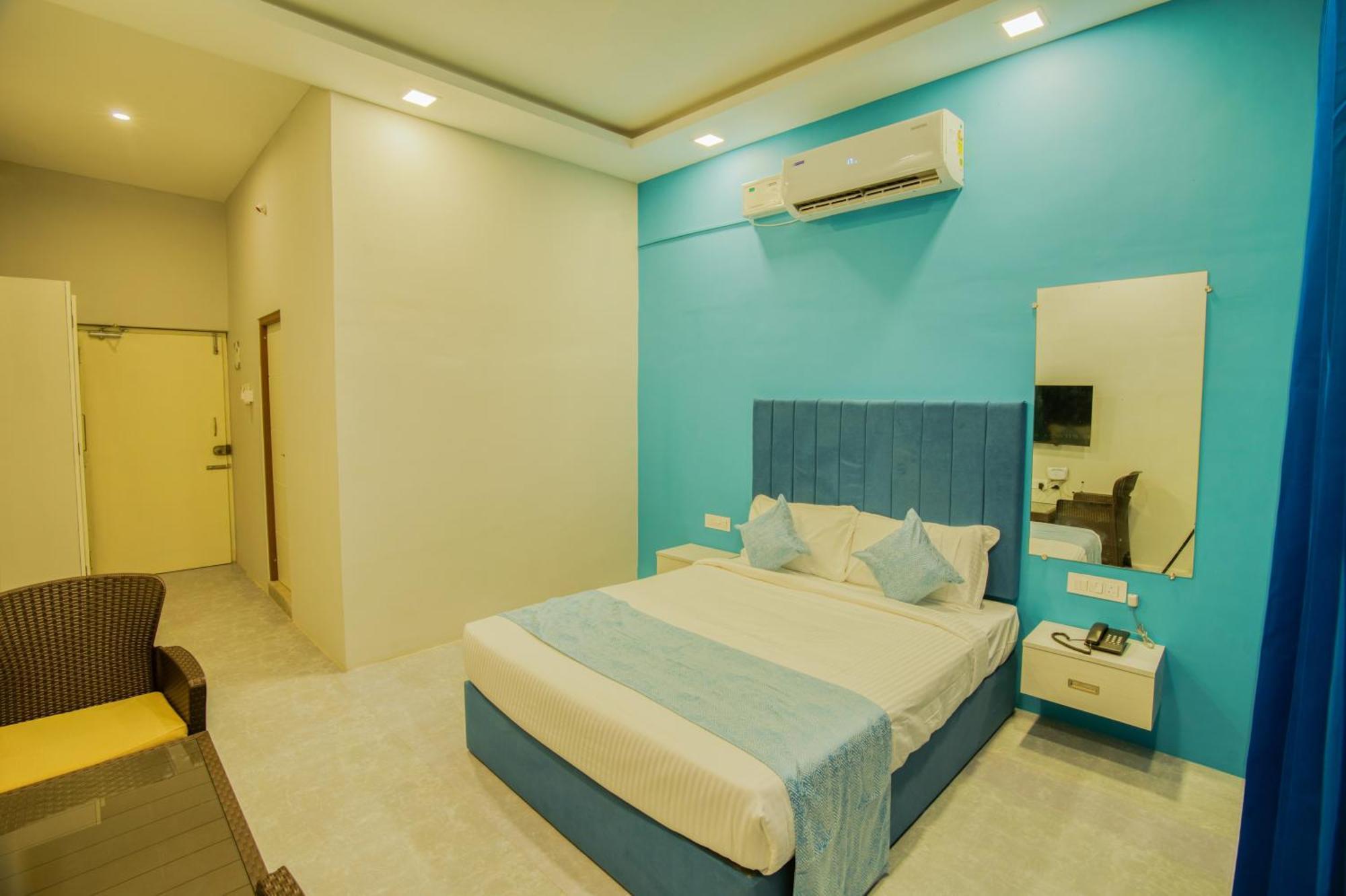 Seaborne Beach Resort Auroville Buitenkant foto