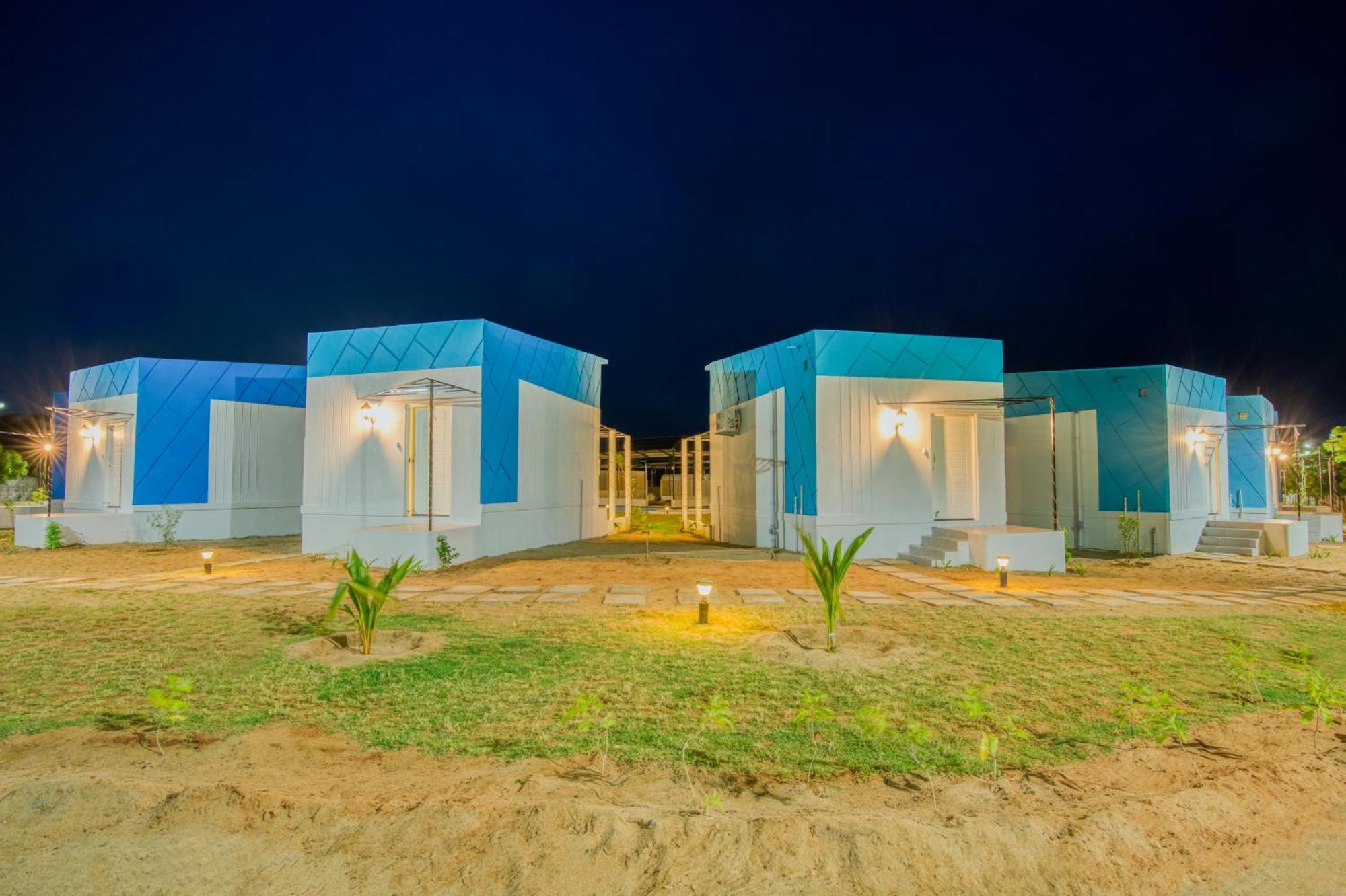 Seaborne Beach Resort Auroville Buitenkant foto